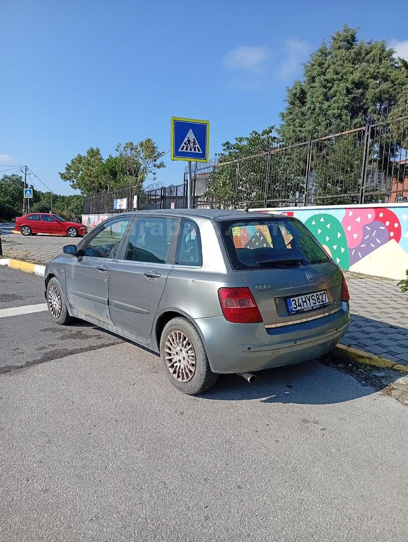 Sahibinden Fiat Stilo 1.6 Actual 2005 Model İstanbul 295.000 km Gri 5