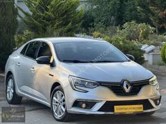 ÖZORTAKLARDAN'DAN 2020 MEGANE TOUCH OTOMATİK DEĞİŞENSİZ