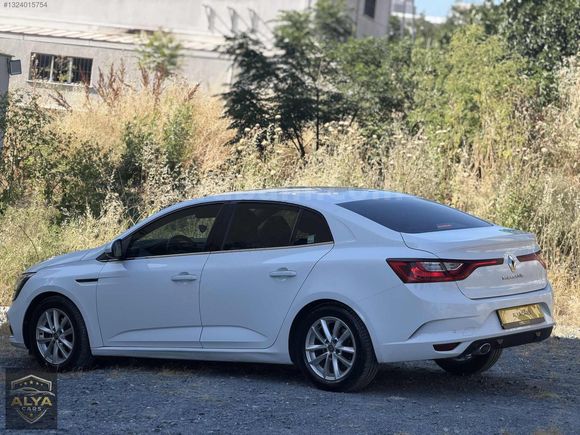 ALYA CARS'TAN 2019 MODEL RENAULT MEGANE