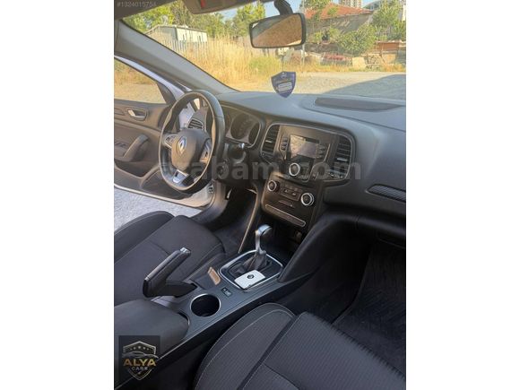 ALYA CARS'TAN 2019 MODEL RENAULT MEGANE