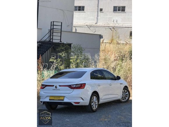 ALYA CARS'TAN 2019 MODEL RENAULT MEGANE