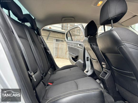 TAN CAR'S DN 2020 RENAULT MEGANE TOUCH TESLA EKRAN NAVİGAS G.G