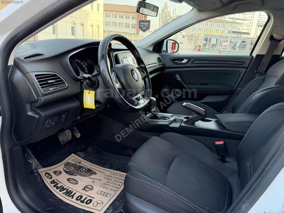 DEMIRBAĞ AUTO'DAN 2020 MEGANE DİZEL OTOMATİK TOUCH