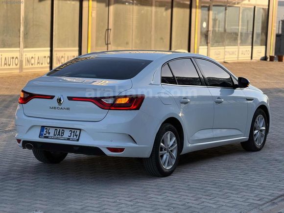 ÇELİKLER'DEN 2020 RENAULT MEGANE HATASIZ AYARINDA
