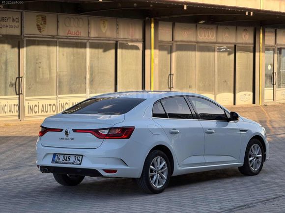 ÇELİKLER'DEN 2020 RENAULT MEGANE HATASIZ AYARINDA