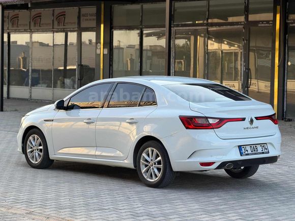 ÇELİKLER'DEN 2020 RENAULT MEGANE HATASIZ AYARINDA