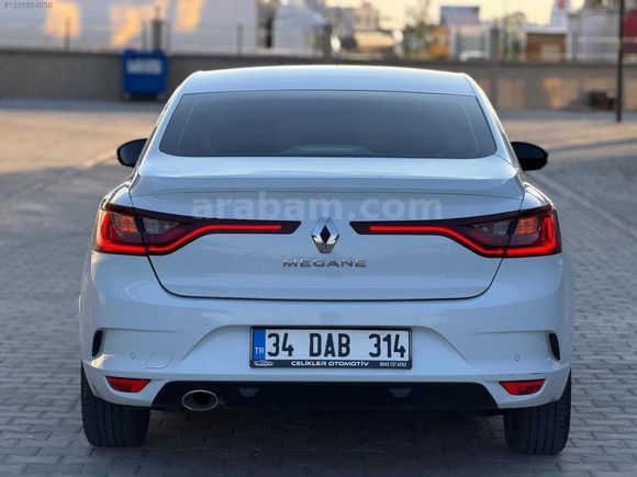 ÇELİKLER'DEN 2020 RENAULT MEGANE HATASIZ AYARINDA