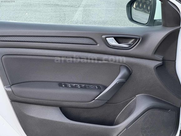 2020 MEGANE 4 1.5 BLUE DCI TOUCH OTOMATİK VİTES 143 BİN KM