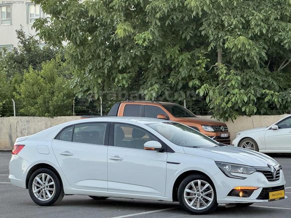 2020 MEGANE 4 1.5 BLUE DCI TOUCH OTOMATİK VİTES 143 BİN KM
