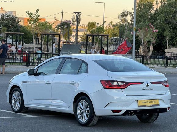 2020 MEGANE 4 1.5 BLUE DCI TOUCH OTOMATİK VİTES 143 BİN KM