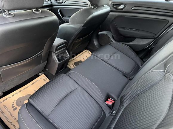2020 MEGANE 4 1.5 BLUE DCI TOUCH OTOMATİK VİTES 143 BİN KM