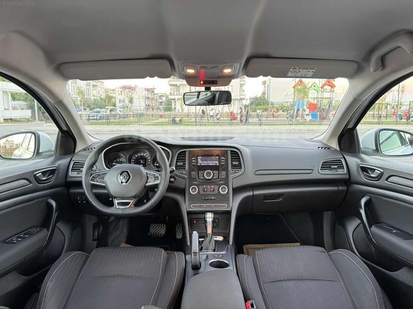2020 MEGANE 4 1.5 BLUE DCI TOUCH OTOMATİK VİTES 143 BİN KM