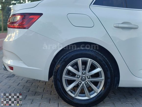 ERDEM AUTO'DAN HATASIZ AYARINDA DEĞİŞENSİZ MEGANE TOUCH