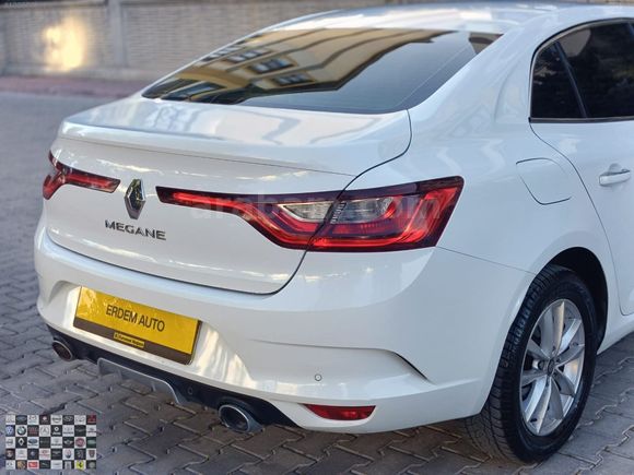 ERDEM AUTO'DAN HATASIZ AYARINDA DEĞİŞENSİZ MEGANE TOUCH
