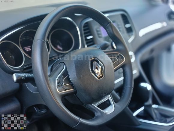 ERDEM AUTO'DAN HATASIZ AYARINDA DEĞİŞENSİZ MEGANE TOUCH