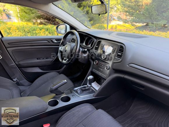 KURTARIR AUTO'DAN CAM GİBİ BAKIMLI 2020 1.5 DCI TOUCH MEGAN 4