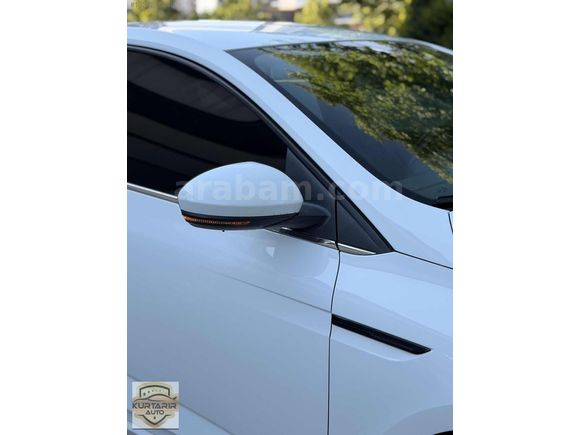 KURTARIR AUTO'DAN CAM GİBİ 2020 1.5 DCI TOUCH MEGAN 4