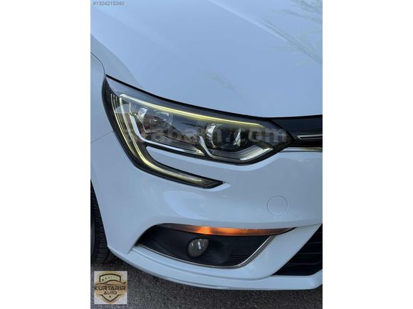 KURTARIR AUTO'DAN CAM GİBİ 2020 1.5 DCI TOUCH MEGAN 4