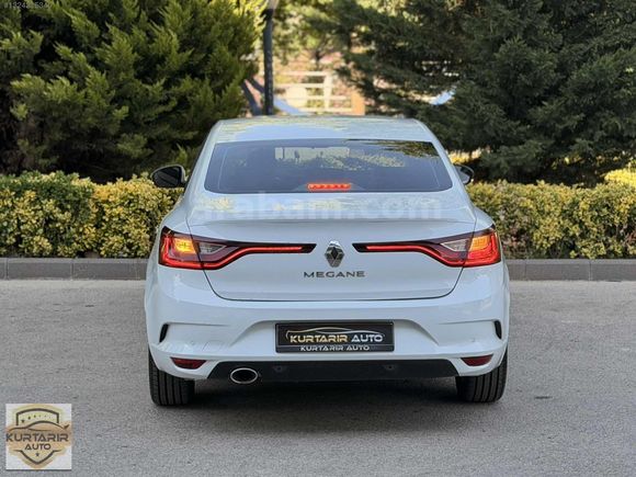 KURTARIR AUTO'DAN CAM GİBİ 2020 1.5 DCI TOUCH MEGAN 4