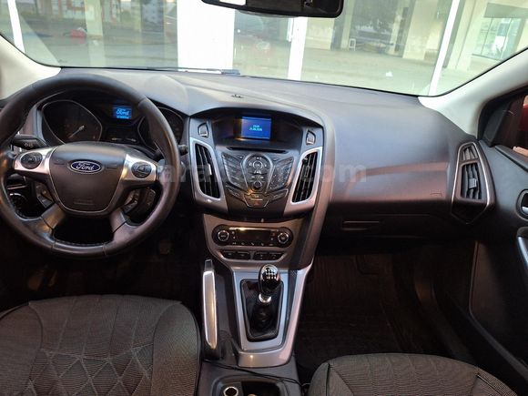 ford focus 1.6 tdci titanium