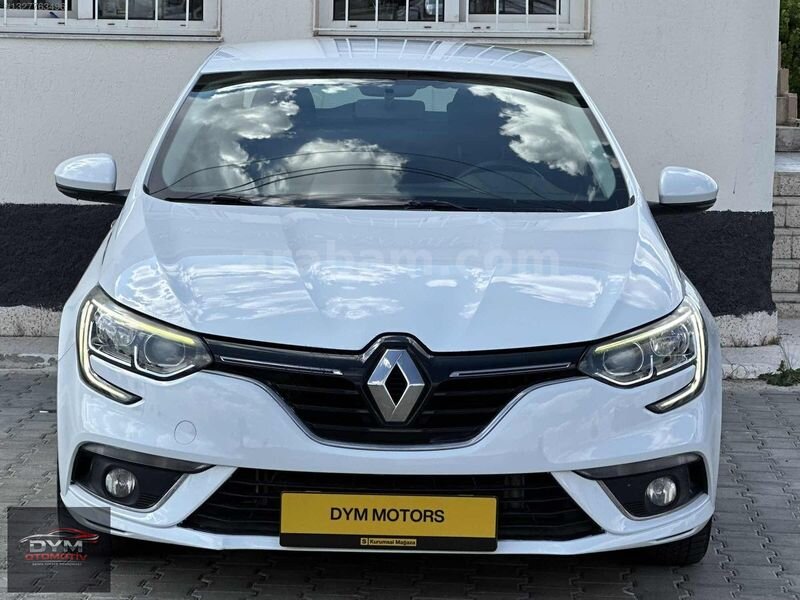 Galeriden Renault Megane 1.5 Blue DCI Touch 2020 Model Nevşehir 145.000 km Beyaz