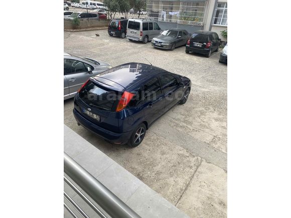 Sahibinden Ford Focus 1.6 Ambiente 2001 Model  345.000 km Lacivert