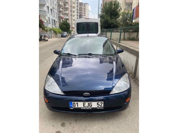 Sahibinden Ford Focus 1.6 Ambiente 2001 Model  345.000 km Lacivert