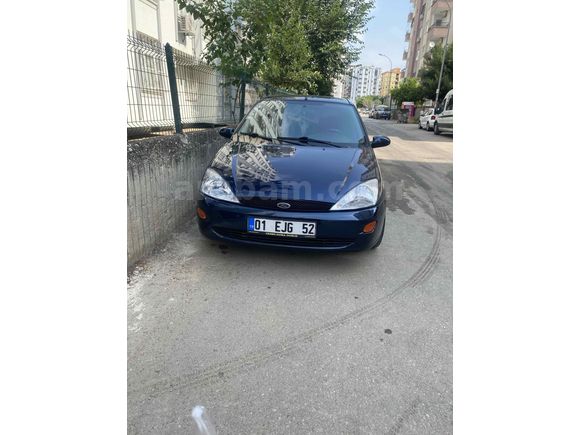 Sahibinden Ford Focus 1.6 Ambiente 2001 Model  345.000 km Lacivert