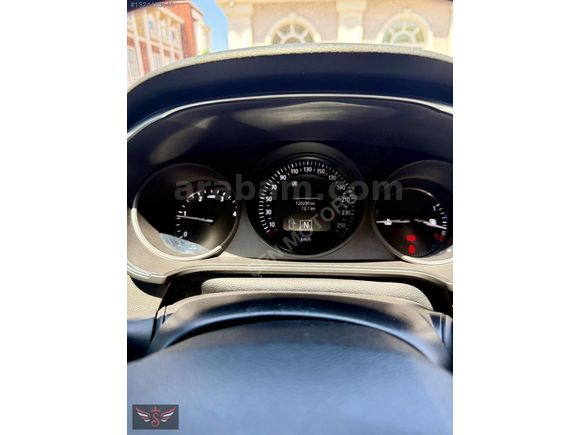 ŞEN MOTORS'DAN RENAULT MEGANE 1.5BLUE DCİ