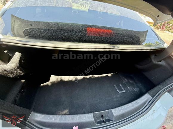 ŞEN MOTORS'DAN RENAULT MEGANE 1.5BLUE DCİ