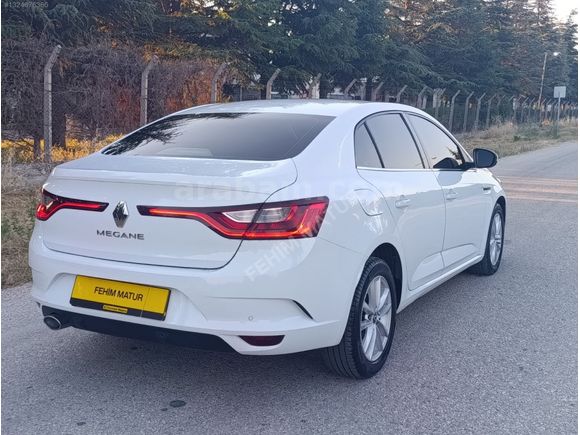 HATASIZ BOYASIZ TRAMERSİZ MEGANE 4