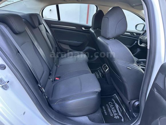 MEGANE 1.5 Blue dCİ TOUCH ORJİNAL - SERVİS BAKIMLI