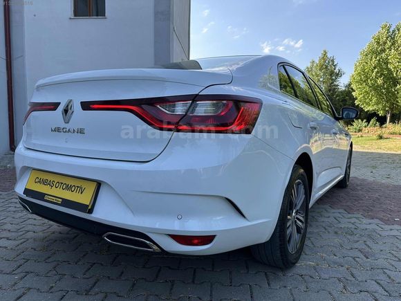 MEGANE 1.5 Blue dCİ TOUCH ORJİNAL - SERVİS BAKIMLI