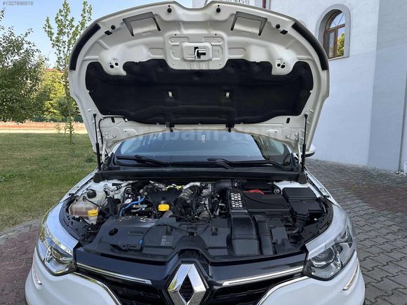 MEGANE 1.5 Blue dCİ TOUCH ORJİNAL - SERVİS BAKIMLI