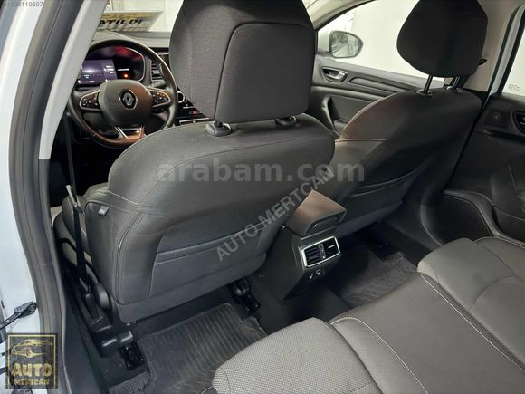 HATASIZ BOYASIZ 2024 MODEL 1.5 BLUE DCİ DİZEL MEGANE KM 24 BİNDE