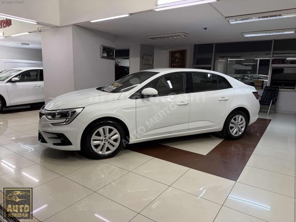 HATASIZ BOYASIZ 2024 MODEL 1.5 BLUE DCİ DİZEL MEGANE KM 24 BİNDE