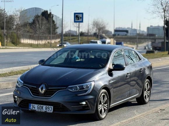 2022 MODEL DİZEL OTOMATİK TOUCH 86 BİN KM DE MEGANE