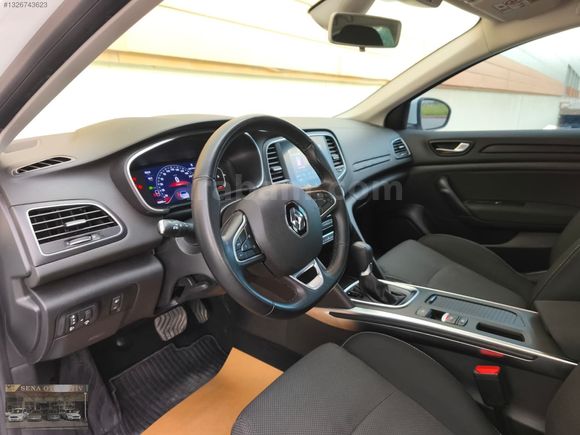 24 MOD. OTOMATİK MEGANE 1.5 DCİ TOUCH BOYASIZ SERVİS BAKIMLI