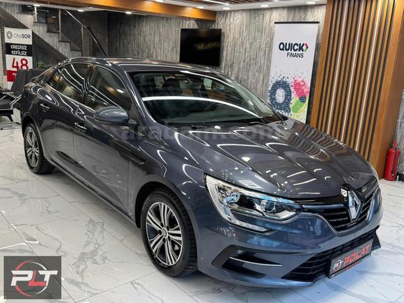 POLAT'TAN 2022 MODEL RENAULT MEGANE TOUCH SENETLİ VE KREDİLİ SAT