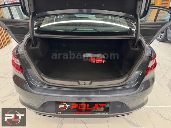 POLAT'TAN 2022 MODEL RENAULT MEGANE TOUCH SENETLİ VE KREDİLİ SAT