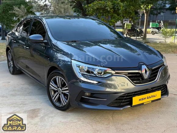 2022 MEGANE TOUCH HATASIZ SIFIR AYARINDA CAR PLAY