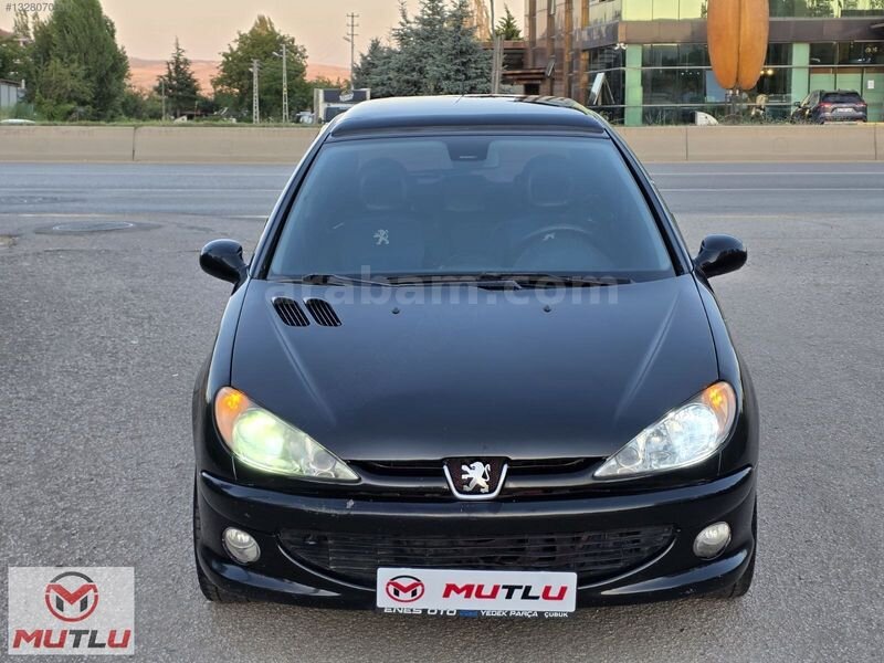 Galeriden Peugeot 206 2.0 GTI 2001 Model Ankara 339.000 km Siyah