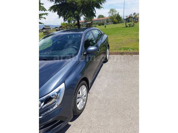 Sahibinden Renault Megane 1.3 TCe Touch 2025 Model