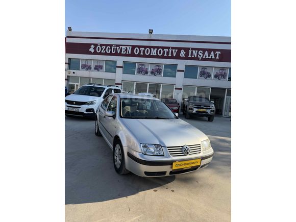 Galeriden Volkswagen Bora 1.6 Pacific 2003 Model Afyonkarahisar