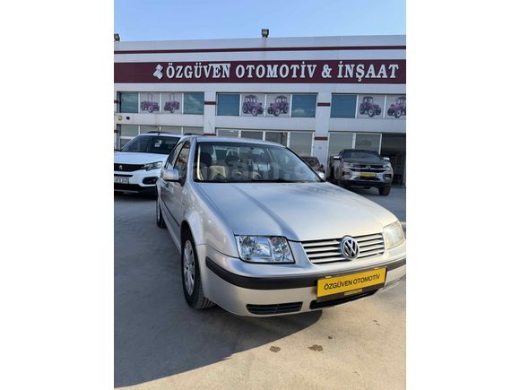 Galeriden Volkswagen Bora 1.6 Pacific 2003 Model Afyonkarahisar