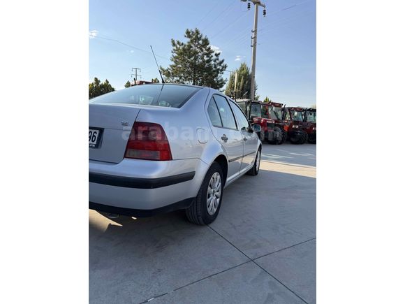 Galeriden Volkswagen Bora 1.6 Pacific 2003 Model Afyonkarahisar
