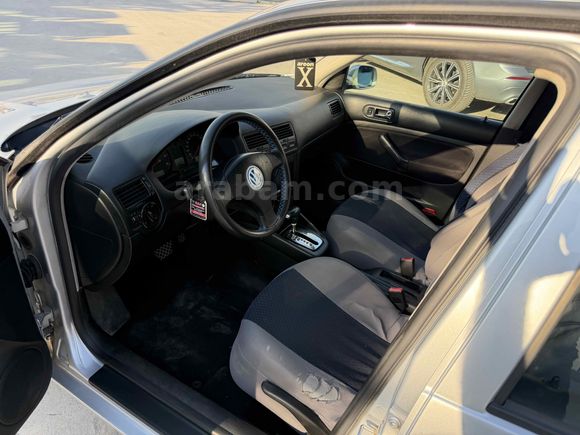 Galeriden Volkswagen Bora 1.6 Pacific 2003 Model Afyonkarahisar