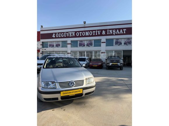 Galeriden Volkswagen Bora 1.6 Pacific 2003 Model Afyonkarahisar