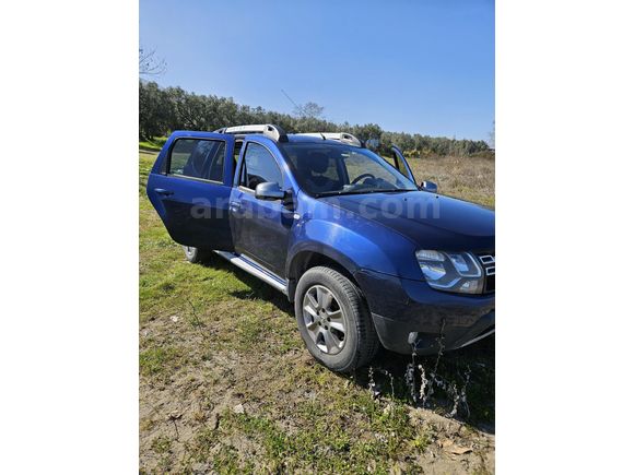 Sahibinden Dacia Duster 1.5 dCi Laureate 2017 Model  225.000 km Mavi