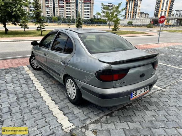1998 MODEL RENAULT MEGANE 1.6 RTE LPG